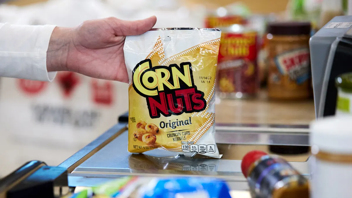 Corn Nuts, Hormel, strike