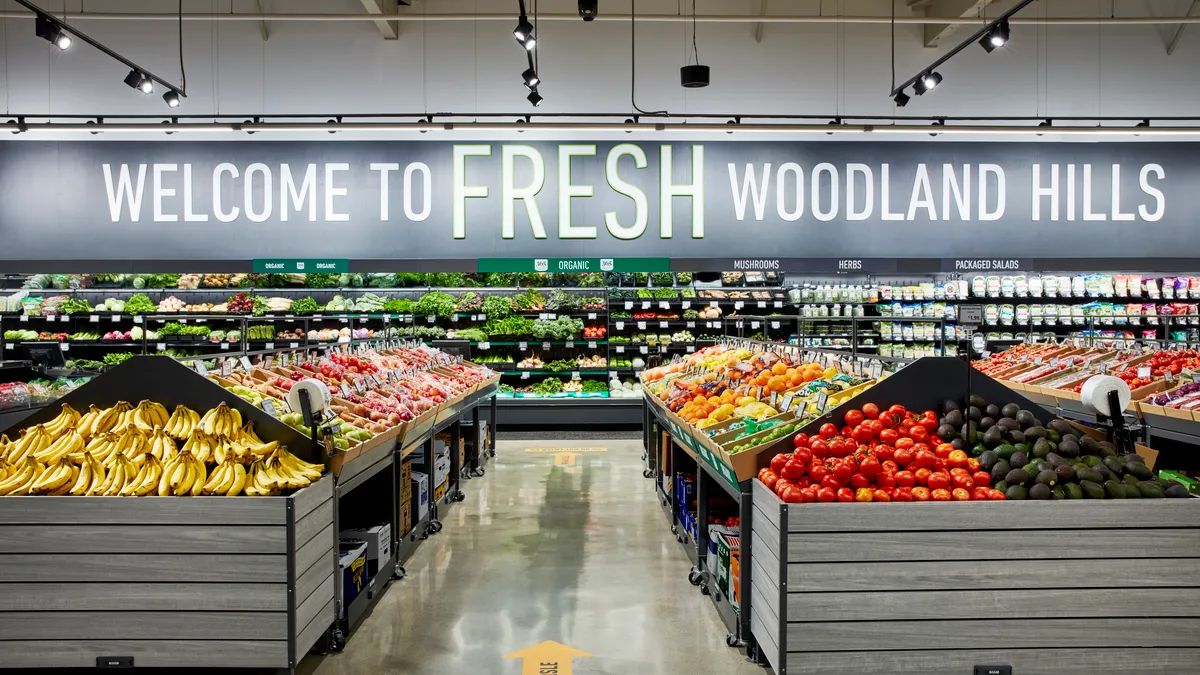 Amazon Fresh Woodland Hills, California, location