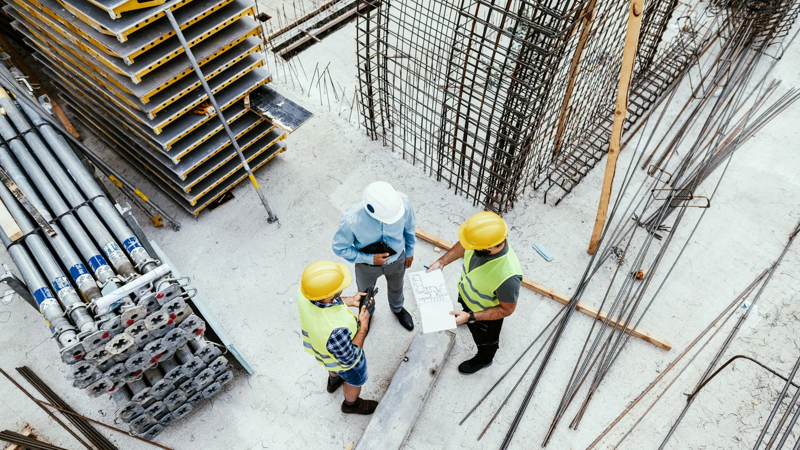 Big contractors seek to standardize safety language
