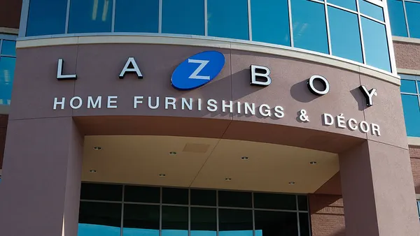 Front view of a La-Z-Boy store