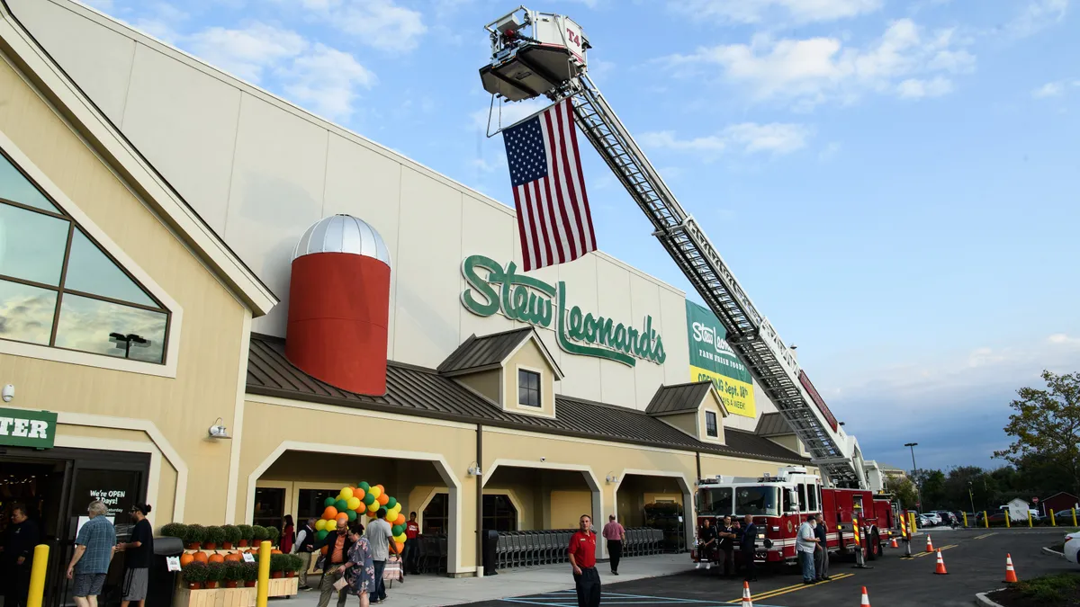 Stew Leonard's store opening