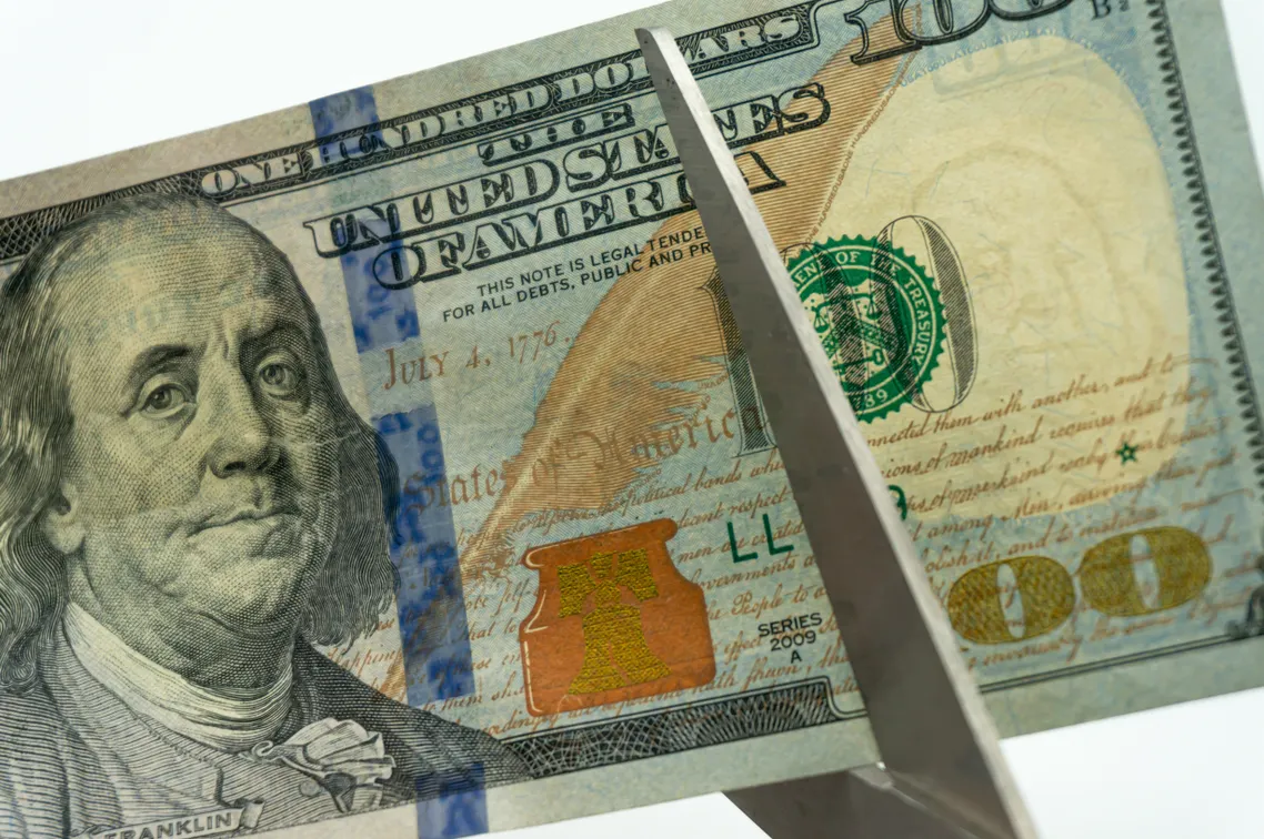 Nearly half of C-suite execs weigh team budget cuts: Gartner
