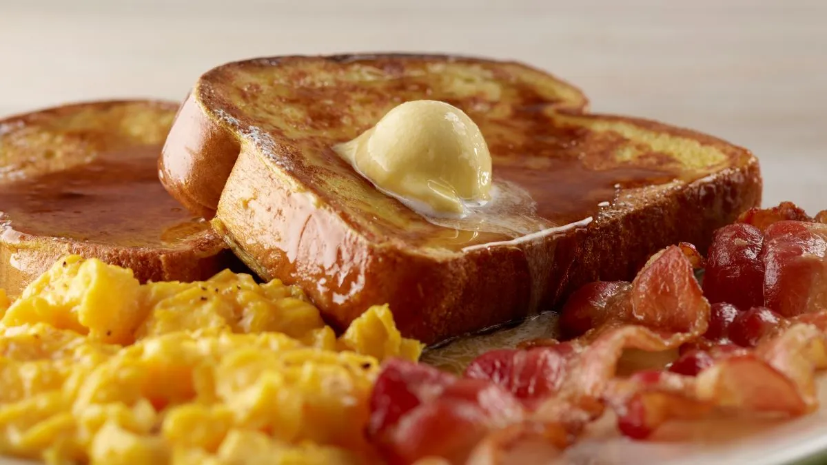 A photos of Perkins' Brioche French Toast Platter