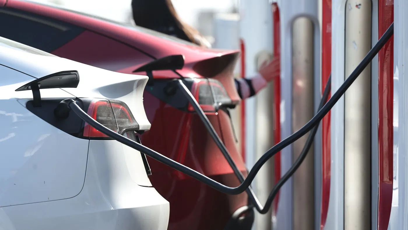 Electric vehicles recharge