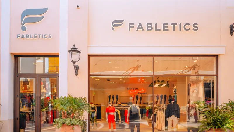 fabletics net worth 2023 - Ilustrasi 3