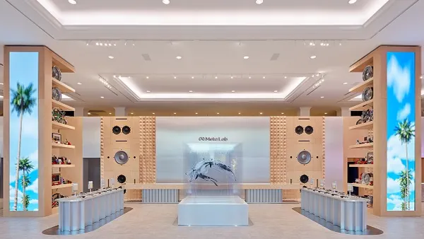 Meta lab retail pop-up