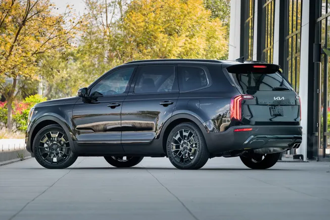 Kia recalls nearly 463K Telluride SUVs due to fire risk from overheated power seat motors