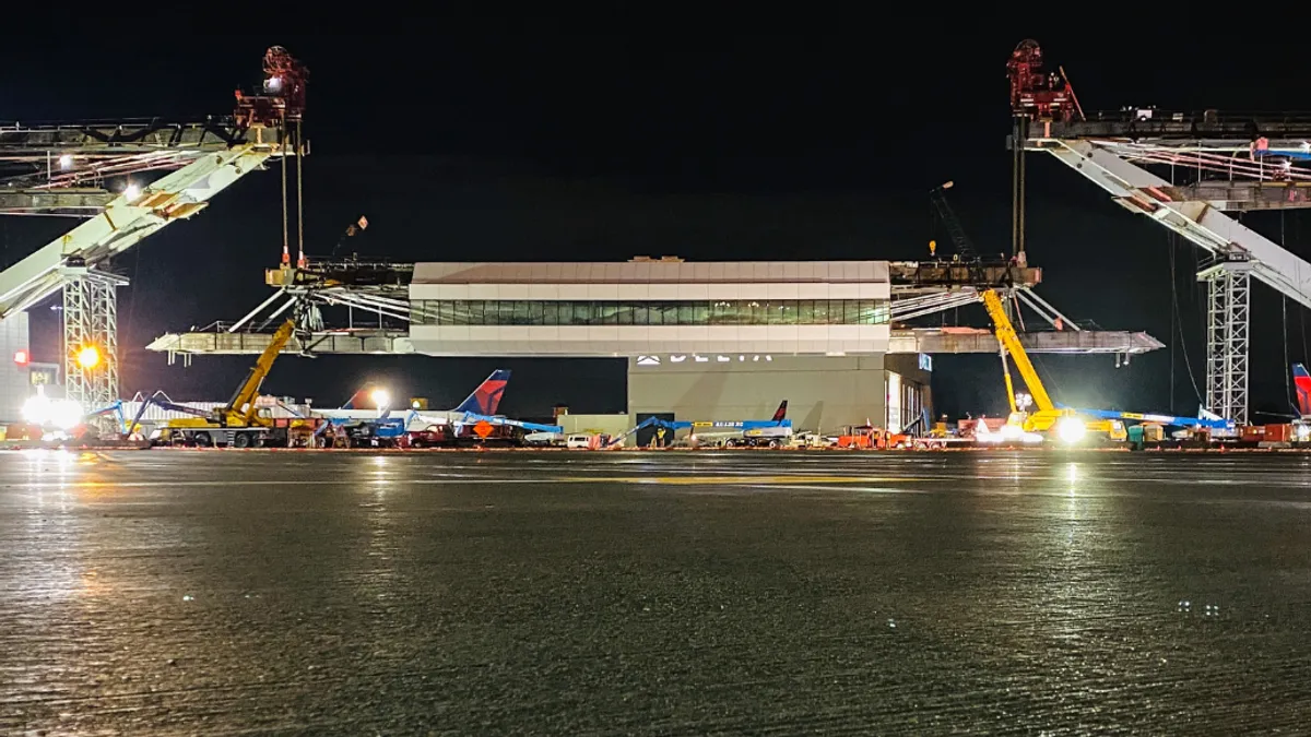 Seattle Tacoma International Airport, Clark Construction