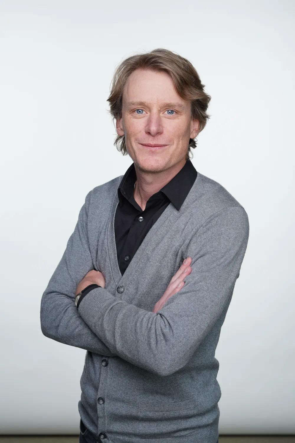 A portrait of Henrik Holland.