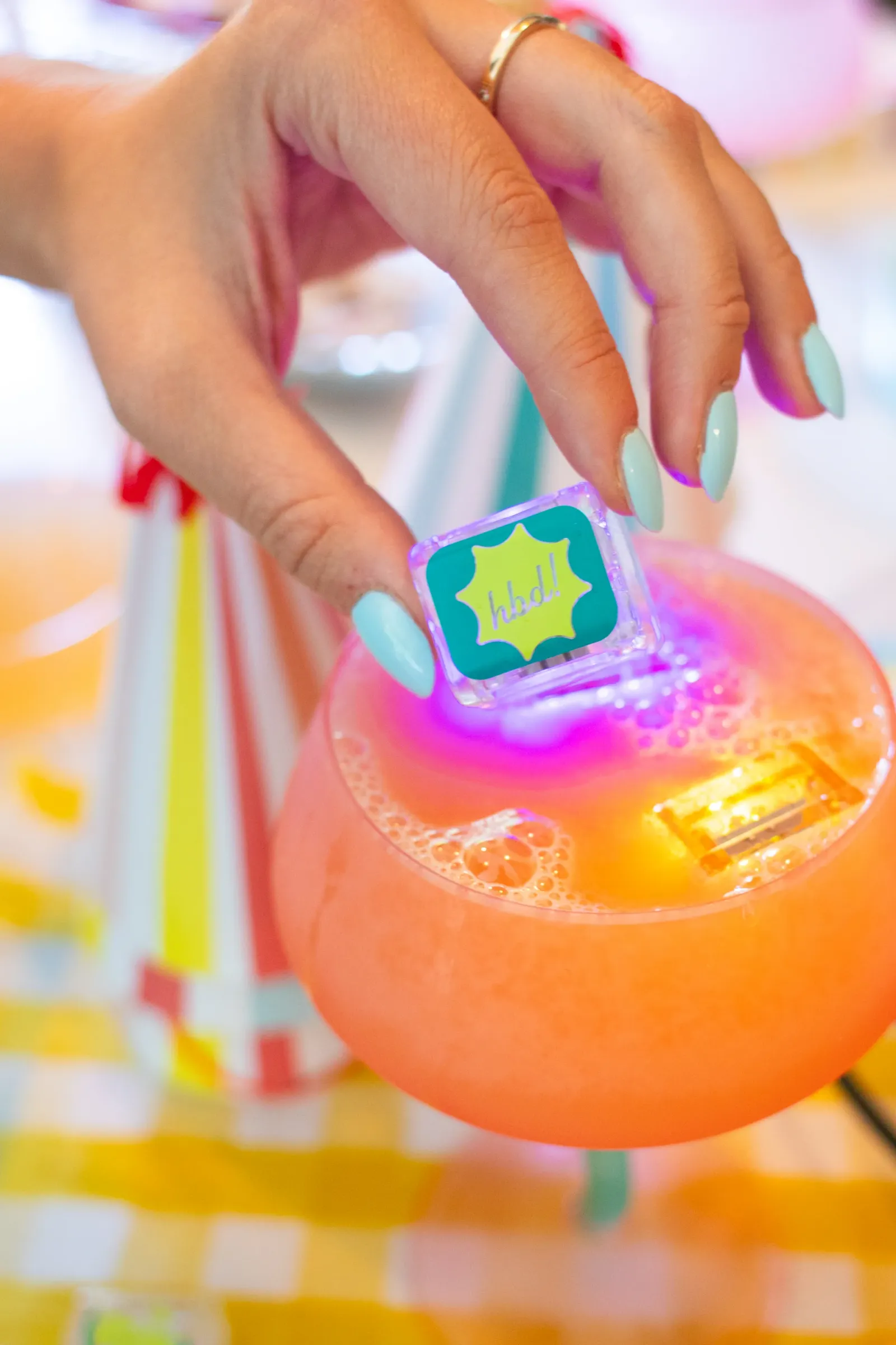 Glo Cubes