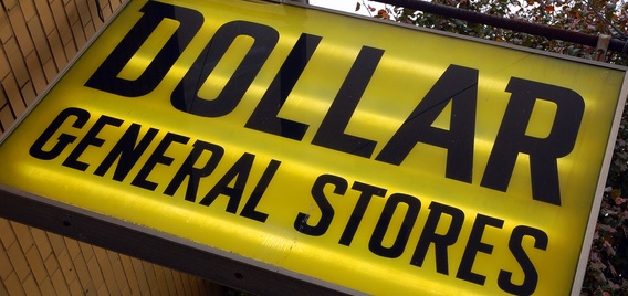 Dollar General sign