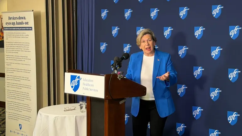 AFT president urges bans on screens, student-facing AI for youngest learners