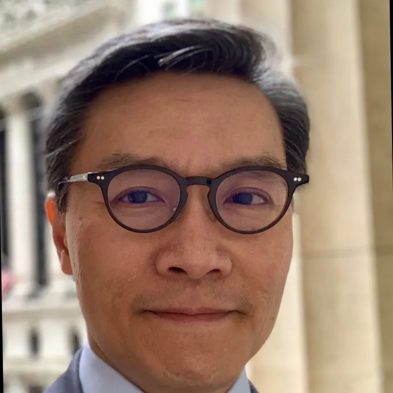 A face shot of Som-Lok Leung, executive director of the IACPM
