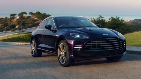 Aston Martin DBX GT 2027