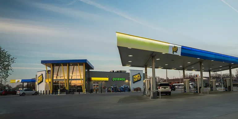 Pump & Pantry to acquire 21 Hy-Vee c-stores