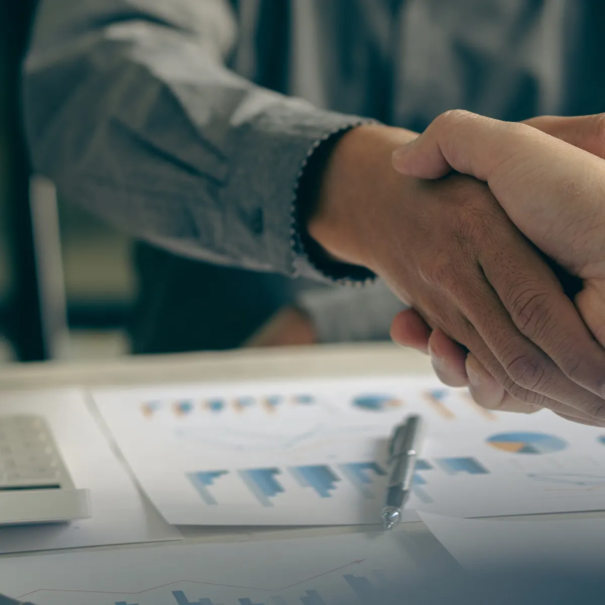 ABN Amro stake sale stirs ghost of UniCredit-Commerzbank | Banking Dive