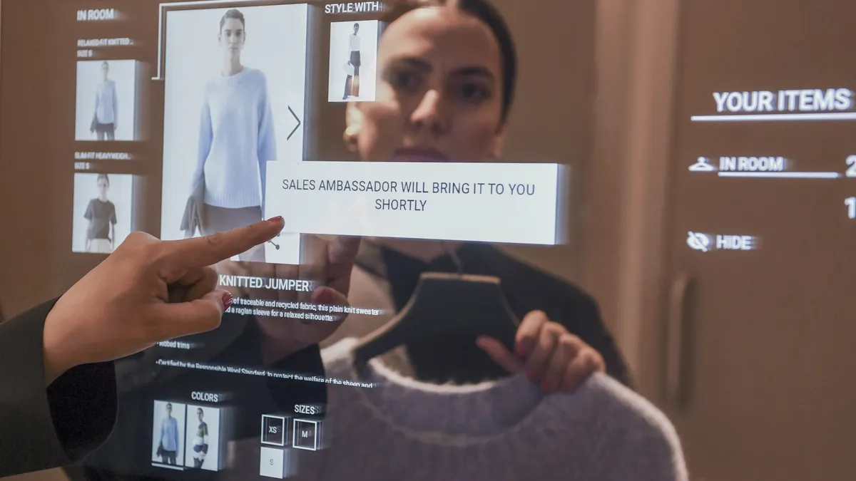 H&M invests in in-store technology.