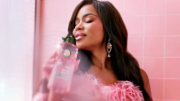 Amaya Espinal for Herbal Essences