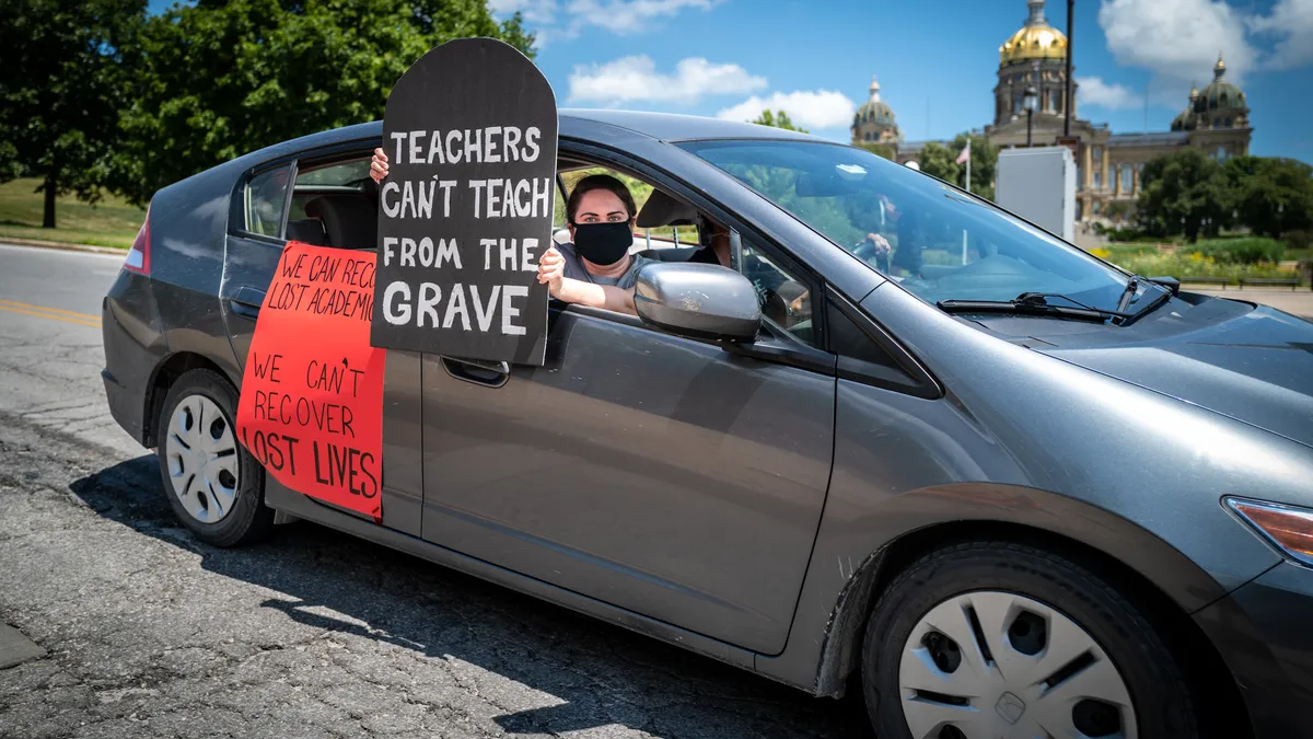 Iowa teachers union protest