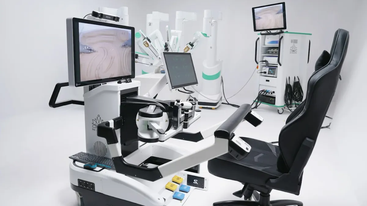 The SS Innovations SSi Mantra robotic system.