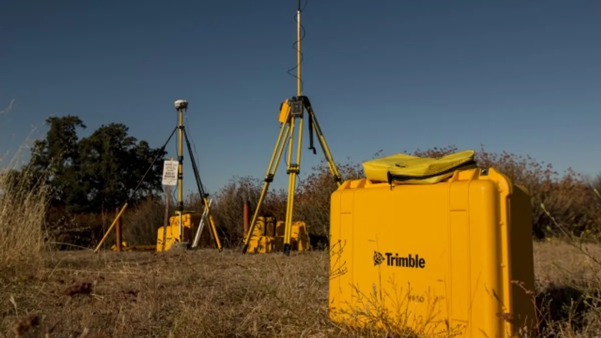 A Trimble R8 base station collects satelite signals and relays positioning data between several R8 rovers on a survey site. U.S. Army Reserve Soldiers from the 650th Engineer Detachment (Survey & Desi