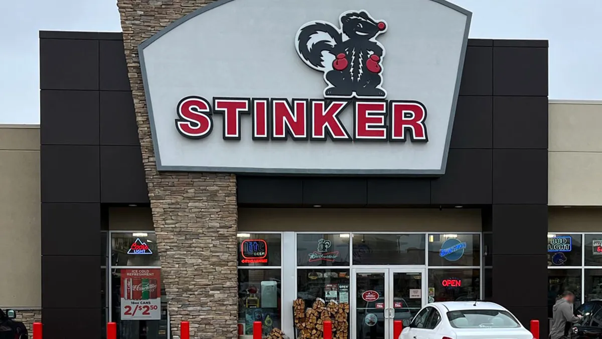 A photo of the exterior of a Stinker Stores location.