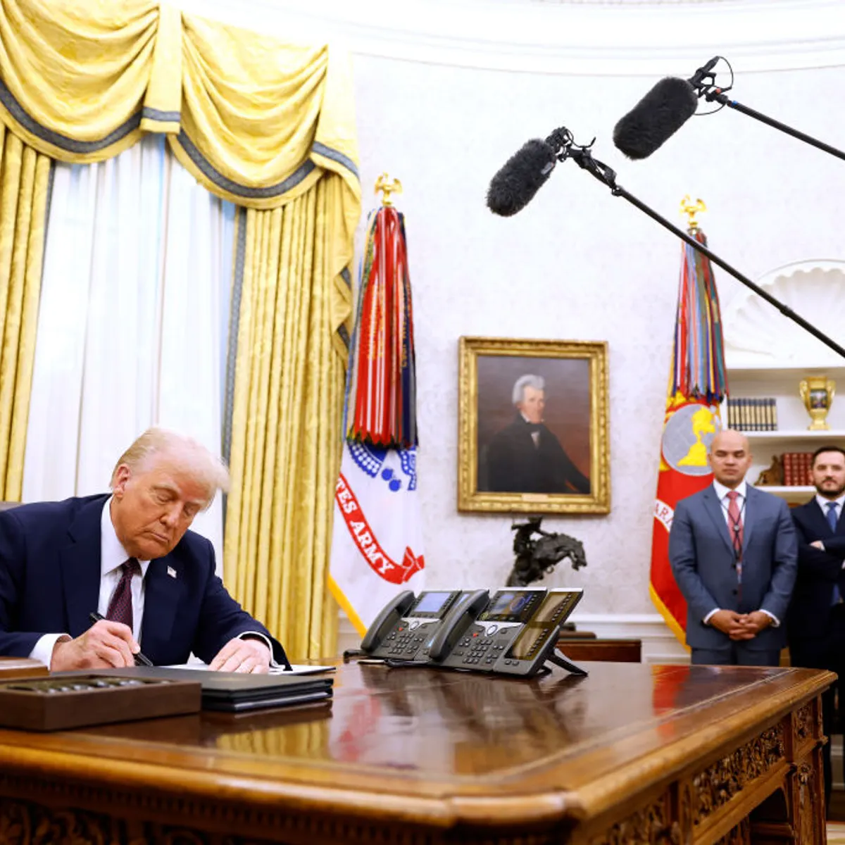 Trump order shifts AI policy away from Biden-era risk focus | CFO Dive