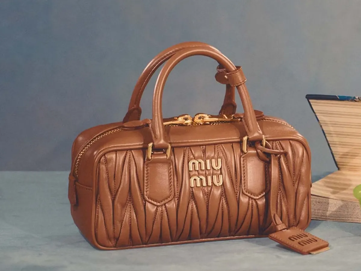 Z3M6Ly9kaXZlc2l0ZS1zdG9yYWdlL2