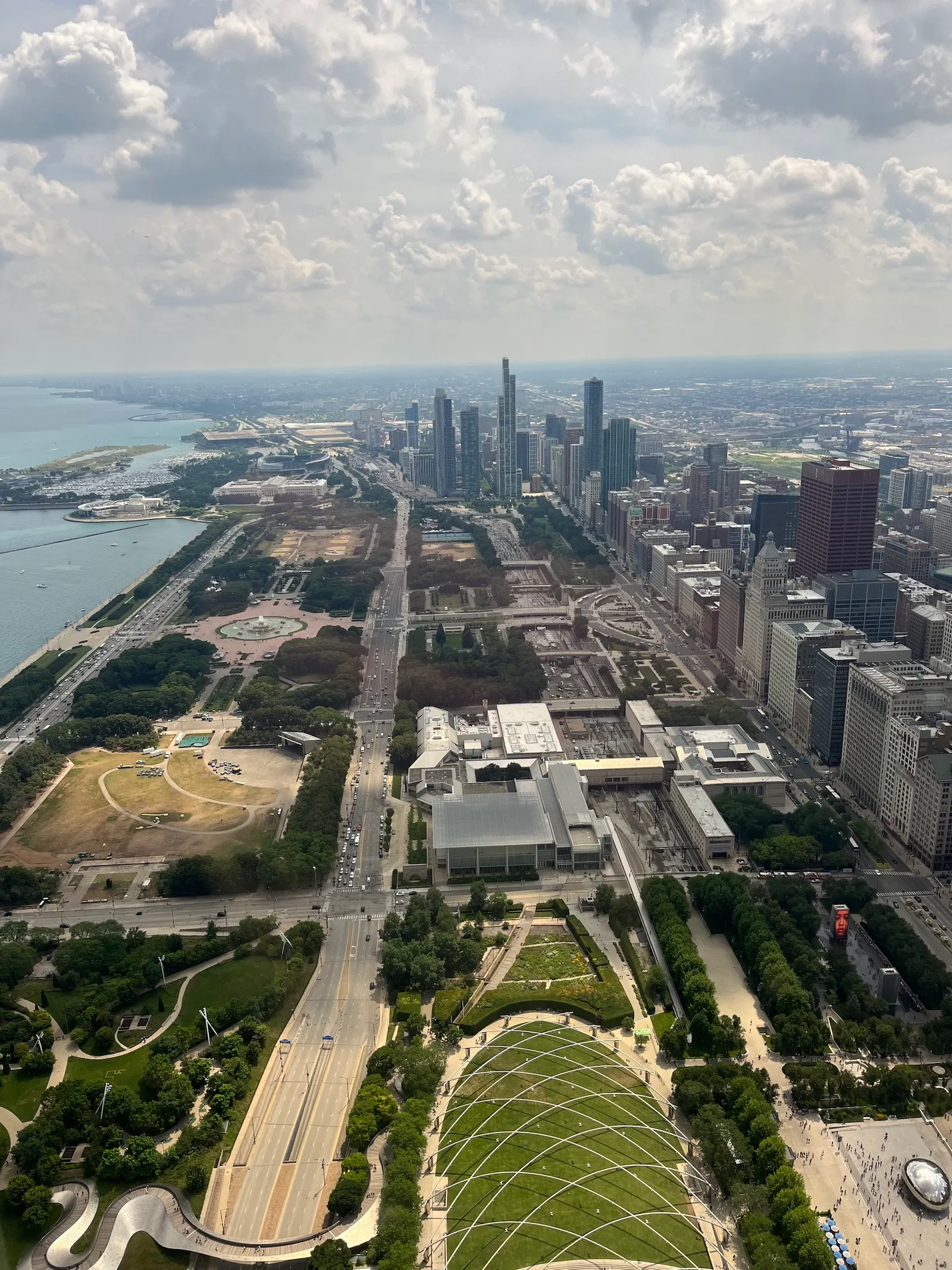 A south-facing view of Chicago from the Aon Center's cloud level.