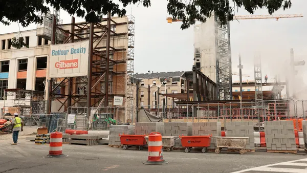 The Federal Reserve building under construction
