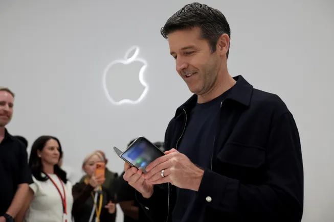 Klarna props up new Apple phones