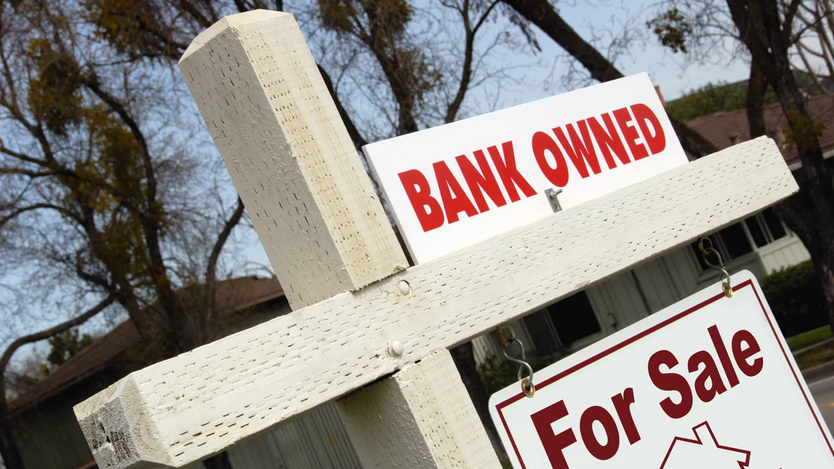 Home Foreclosure Sign