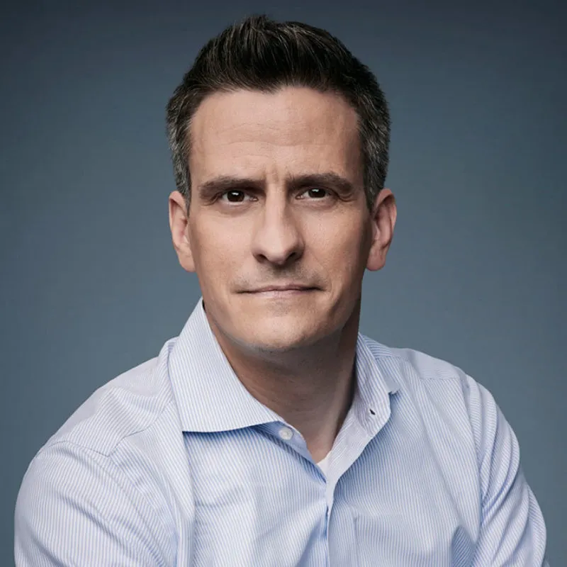 headshot of Gunnar Wiedenfels, CFO of Warner Bros. Discovery