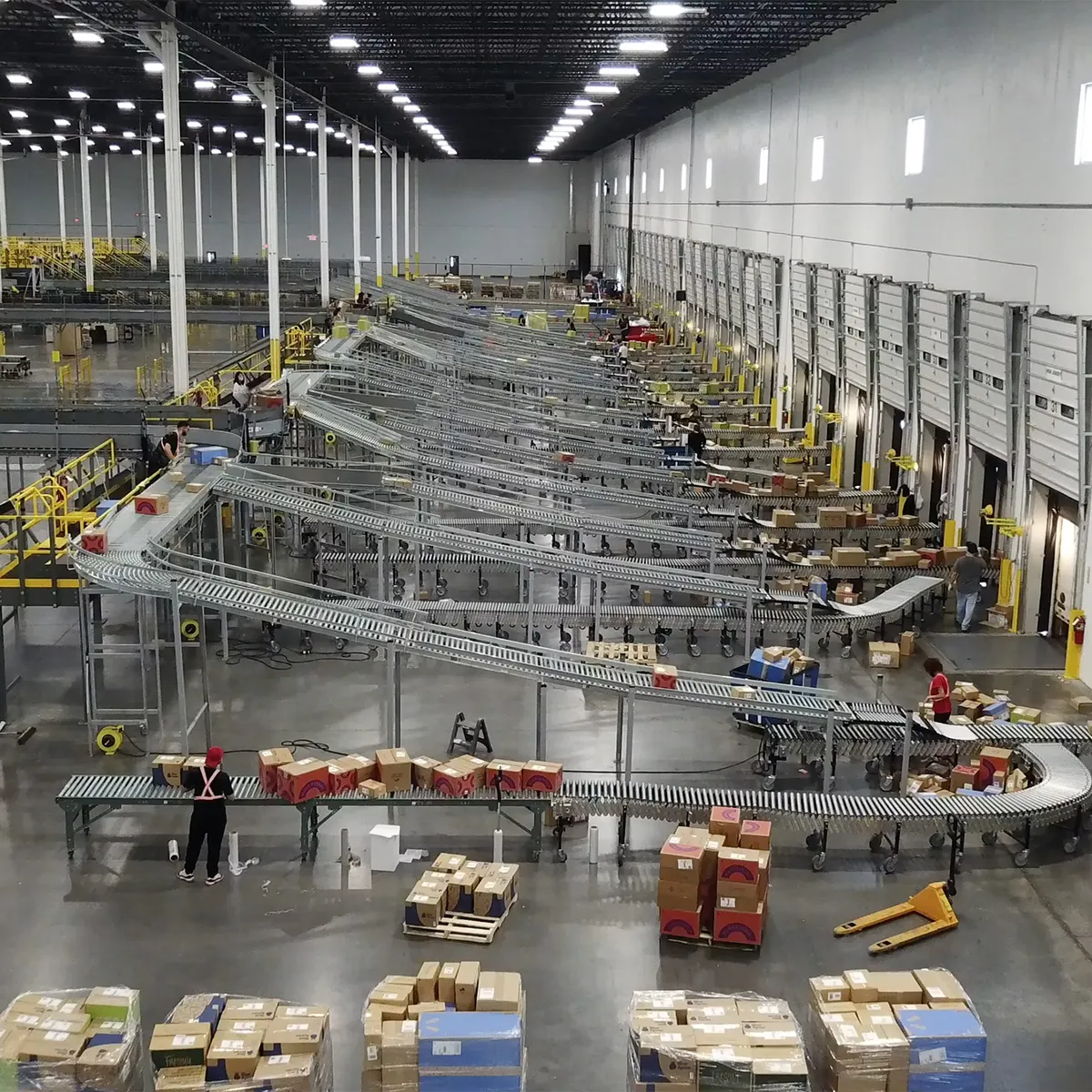 LaserShip/OnTrac opens sort center near Philadelphia in time for