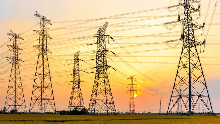Reconductoring 5 things you need to know about advanced conductors | Utility Dive