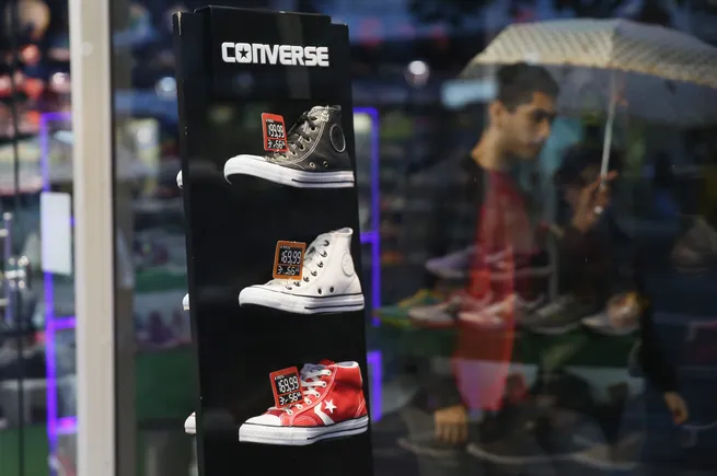 The Weekly Closeout: Converse drags down Nike, Wacoal acquires Glamorise