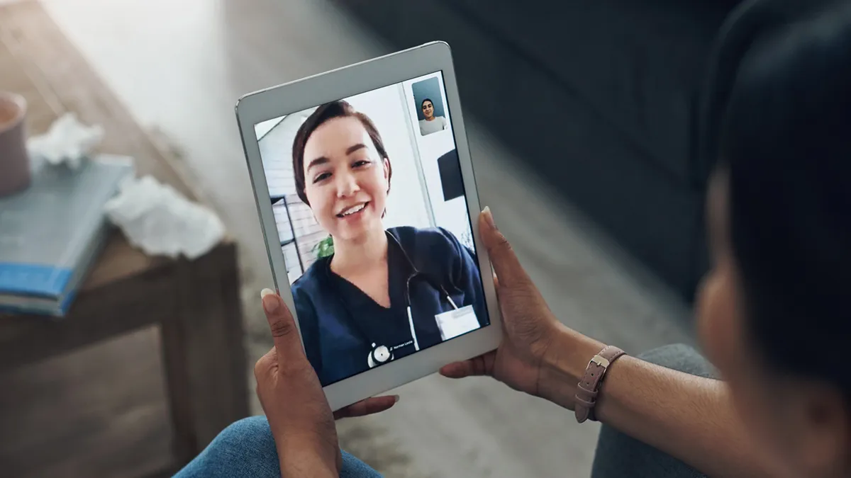 Image of patient and Doctor on video call