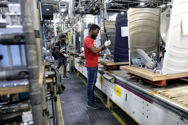 GE Appliances to invest $3B in US manufacturing