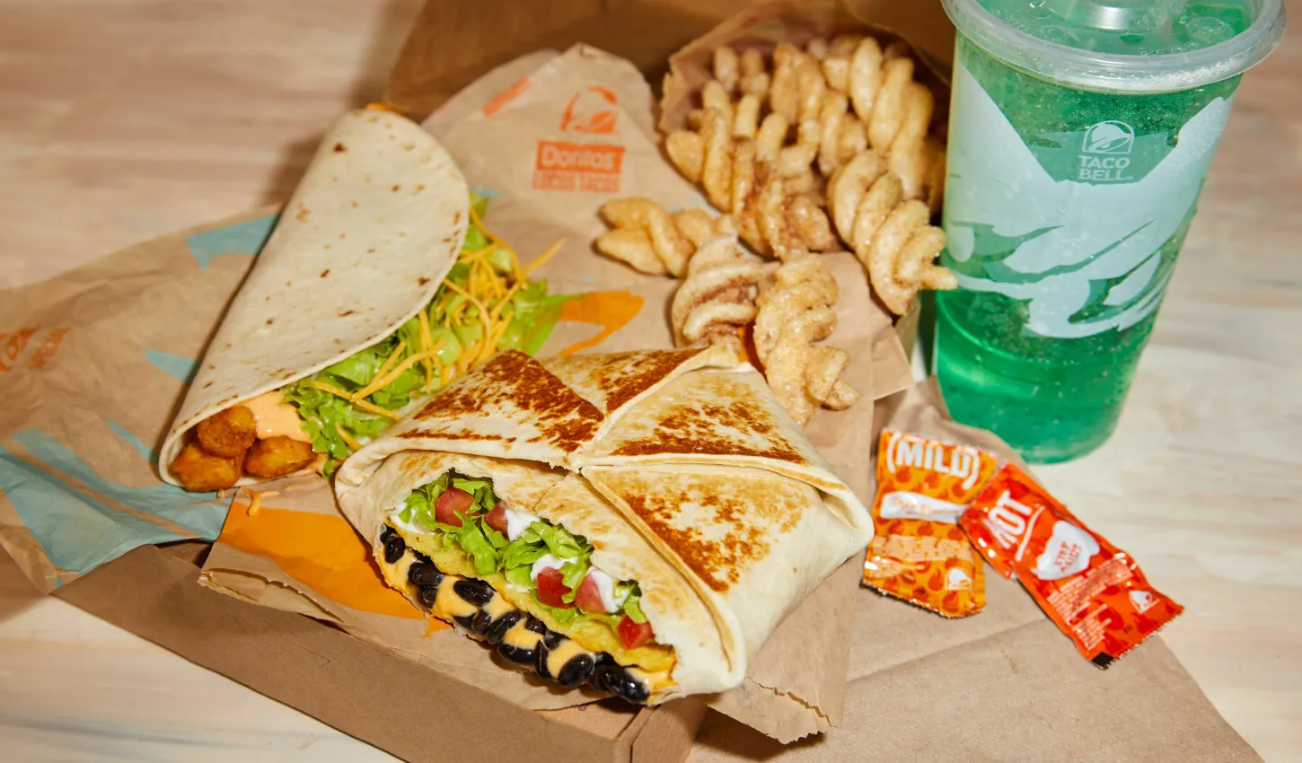 A promotional image for Taco Bell&#x27;s new vegetarian combo deal.