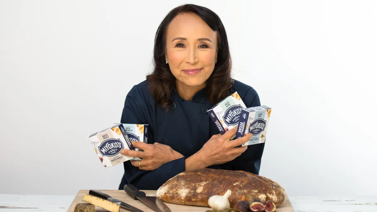 Miyoko Schinner
