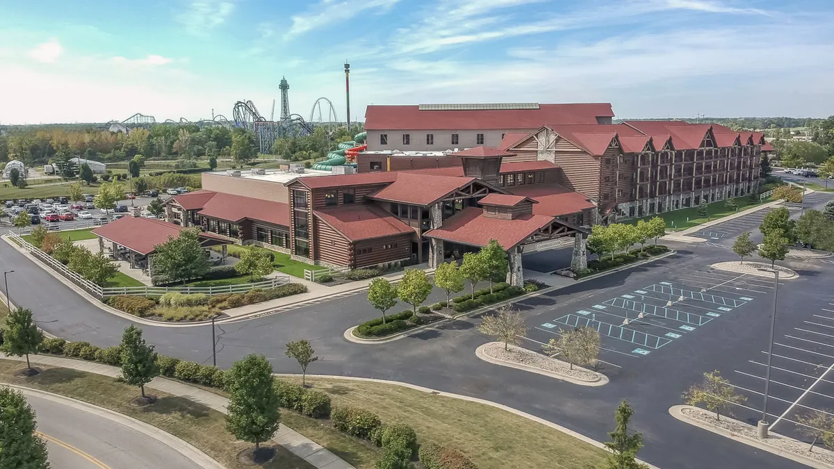 The exterior of a Great Wolf Lodge property.