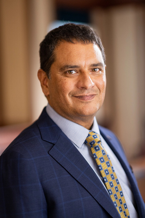 José Luis Cruz Rivera is president of Northern Arizona University.