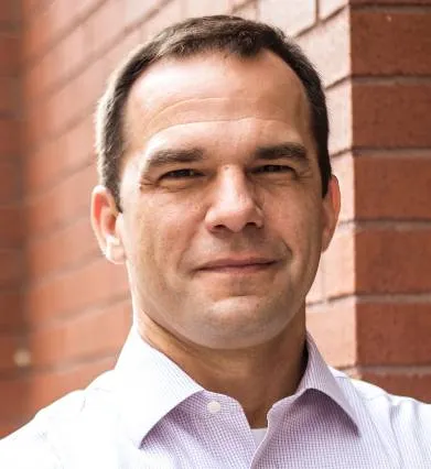 Headshot of Frank Williamson, the founder of Oaklyn Consulting