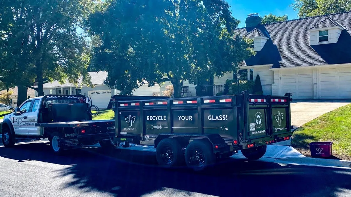 Ripple Glass collection truck in Kansas