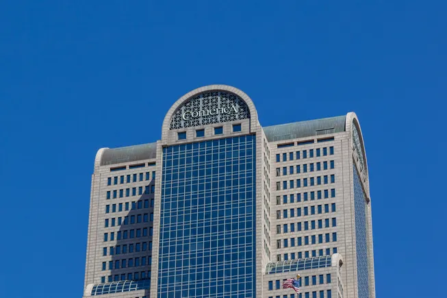 Comerica-Fifth Third deal’s speed attacked by investor HoldCo