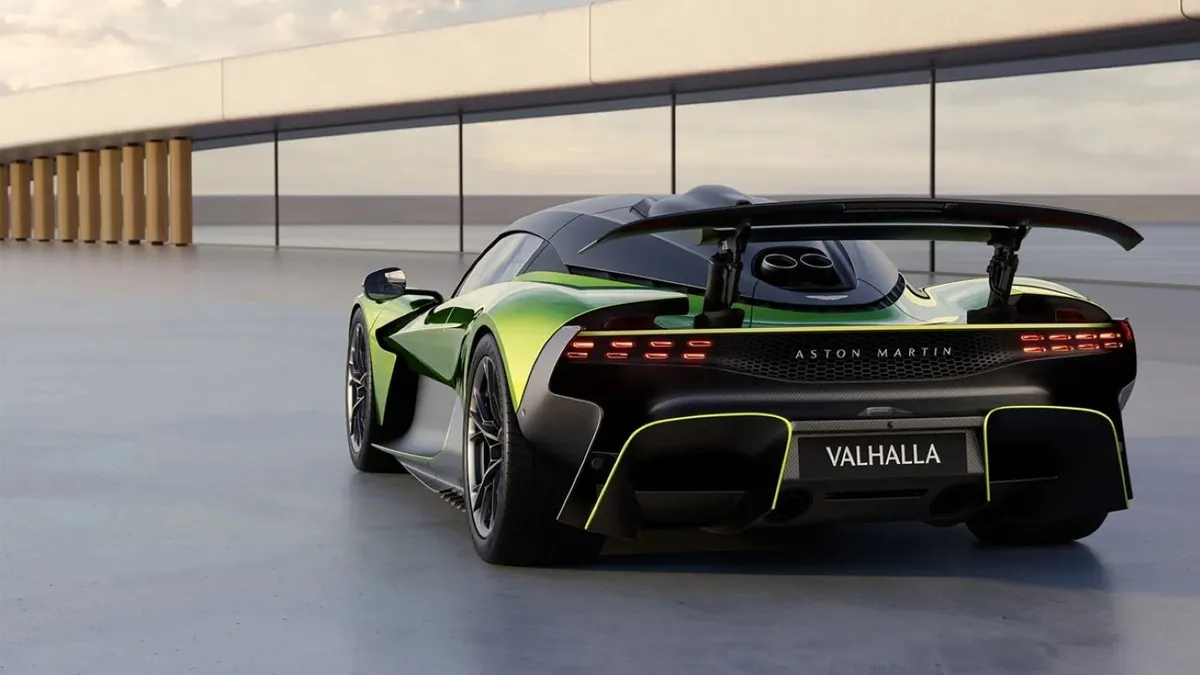 Aston Martin Valhalla 2025 New