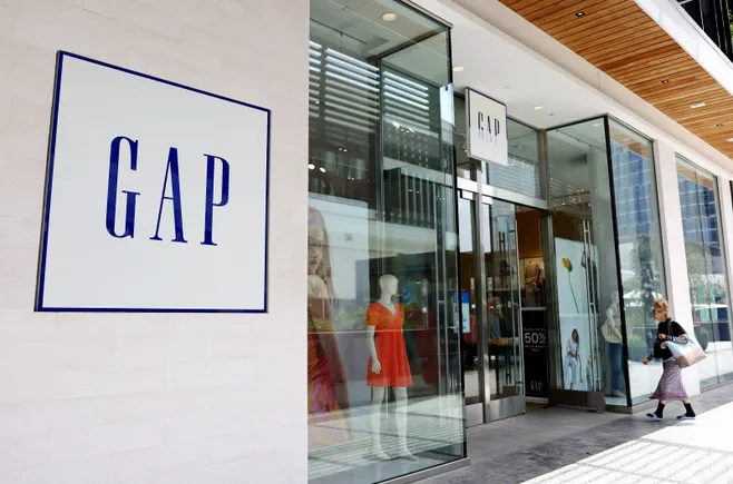 Gap’s supply chain productivity gains fuel holiday confidence | Retail Dive