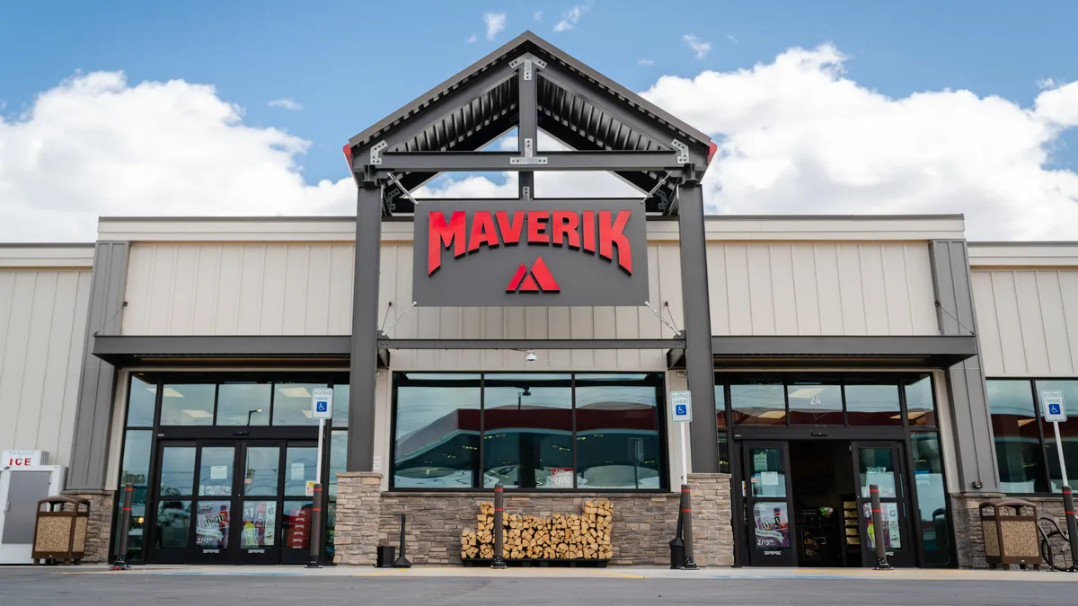 Maverik