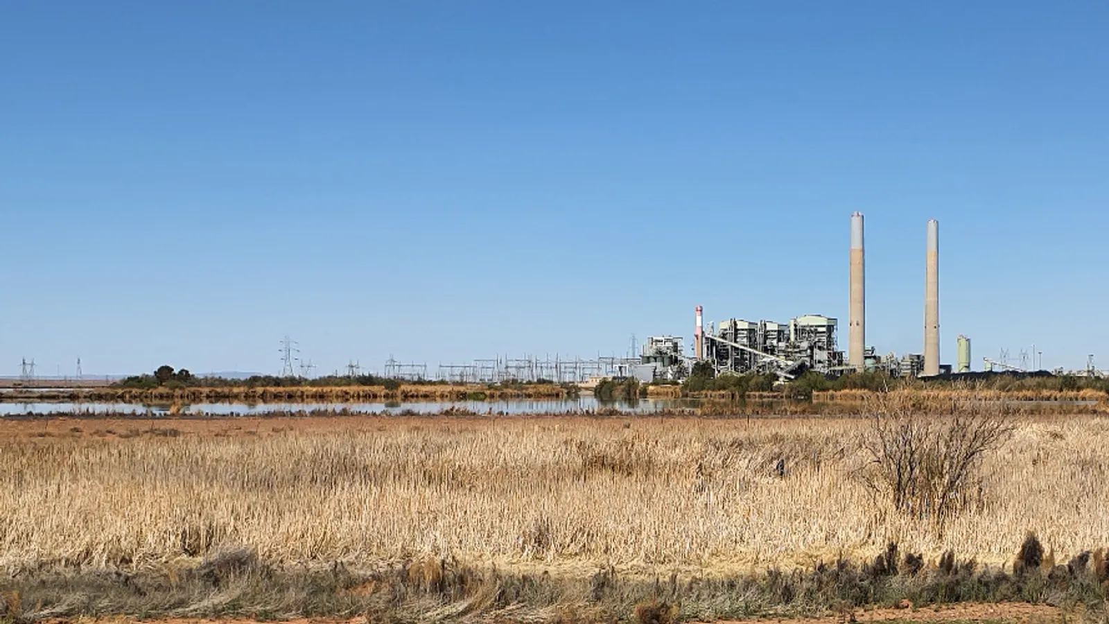APS to convert retired coal units, adding 380 MW of natural gas