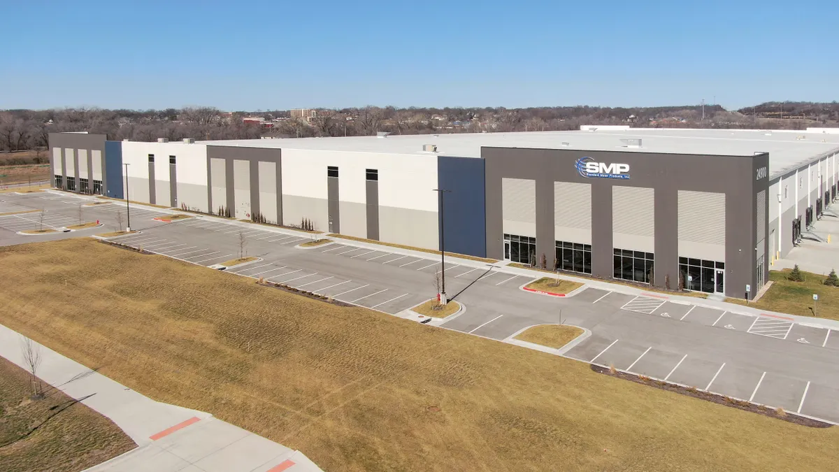 Standard Motor Products' Shawnee, Kansas, distribution center.